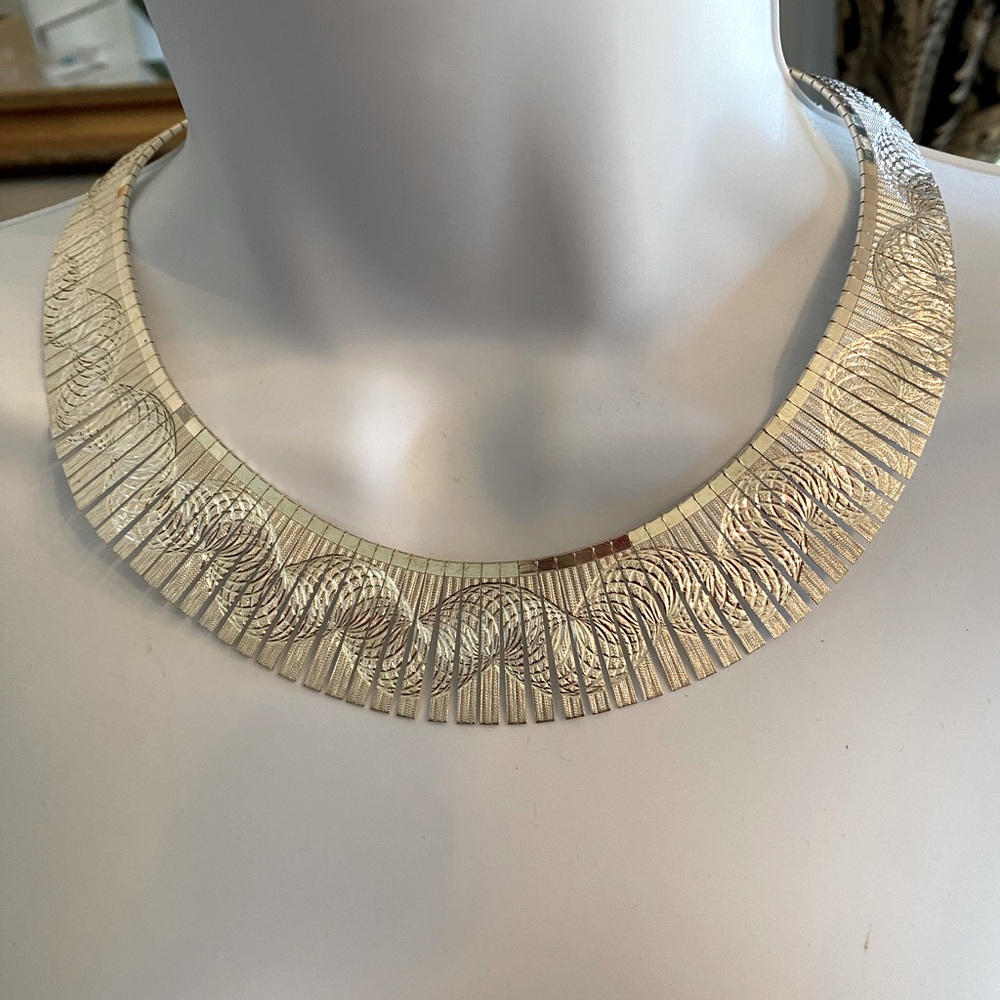 Silver Textured Fringe Collar Necklace